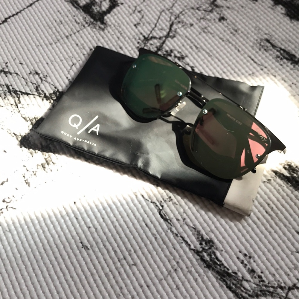 Quay Australia Glasses